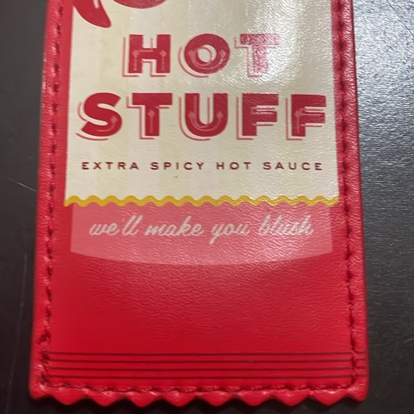 Kate Spade Leather “Hot Stuff” Novelty Keychain - Picture 3 of 7